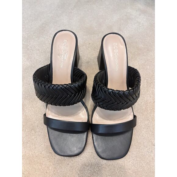 BCBG New Diliny Black Sandals 8.5 - Picture 2 of 5